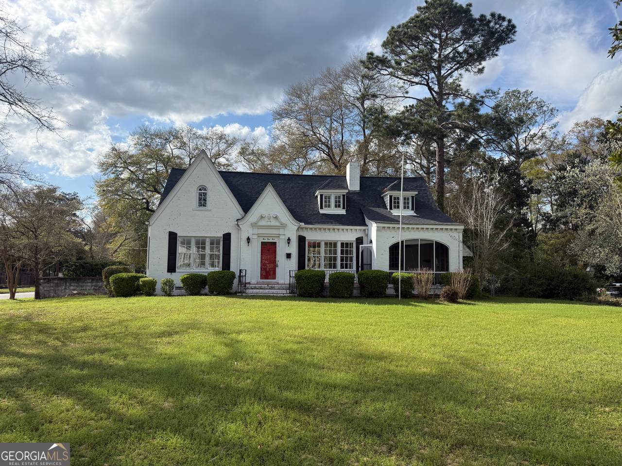 515 Engram Street - Photo 1
