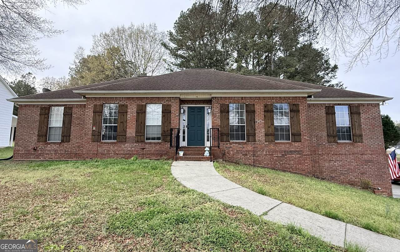 169 Cathy Lane - Photo 1