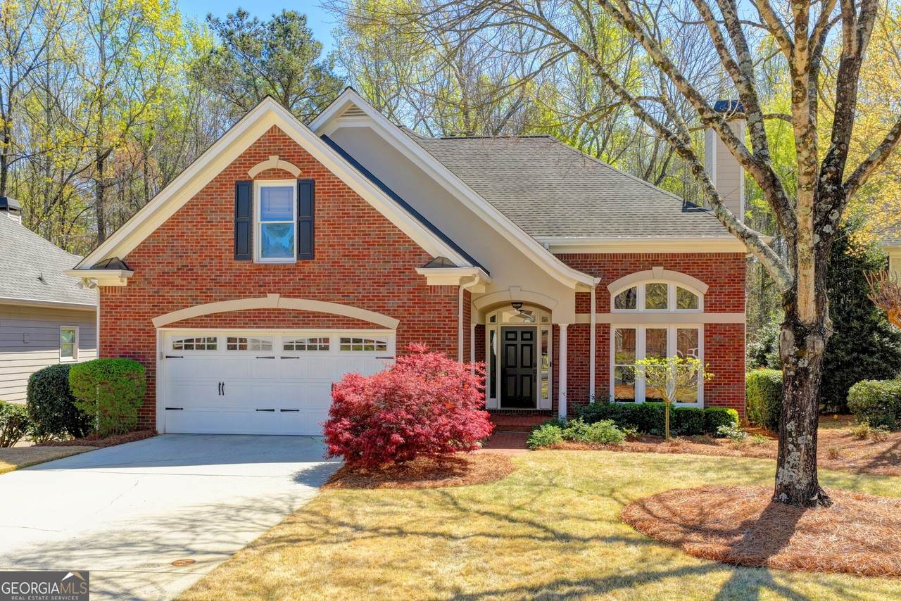 270 Graystone Way - Photo 1