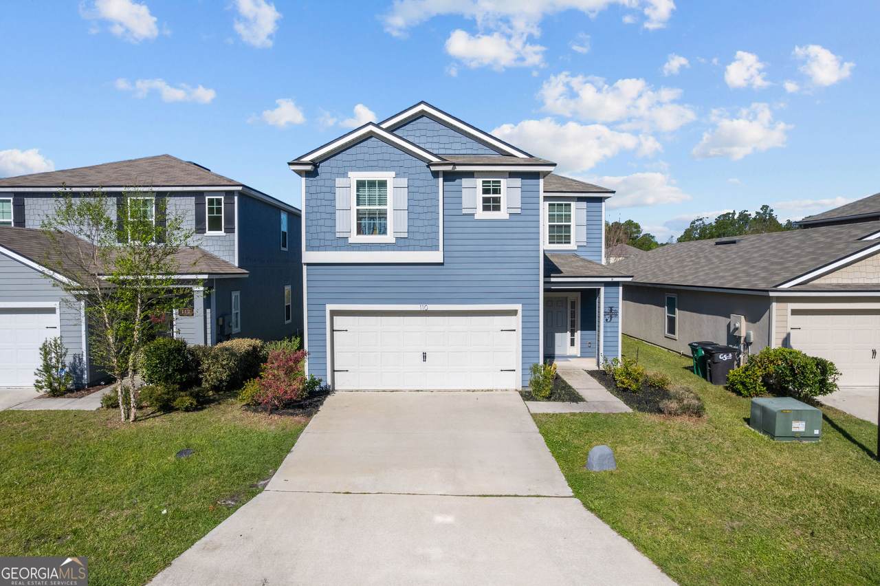 110 Teakwood Drive - Photo 1