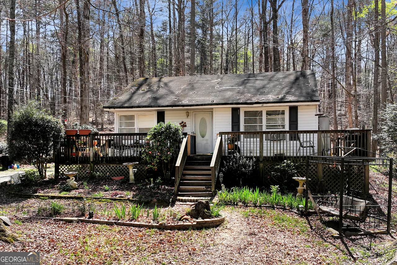 174 Goodson Road - Photo 1