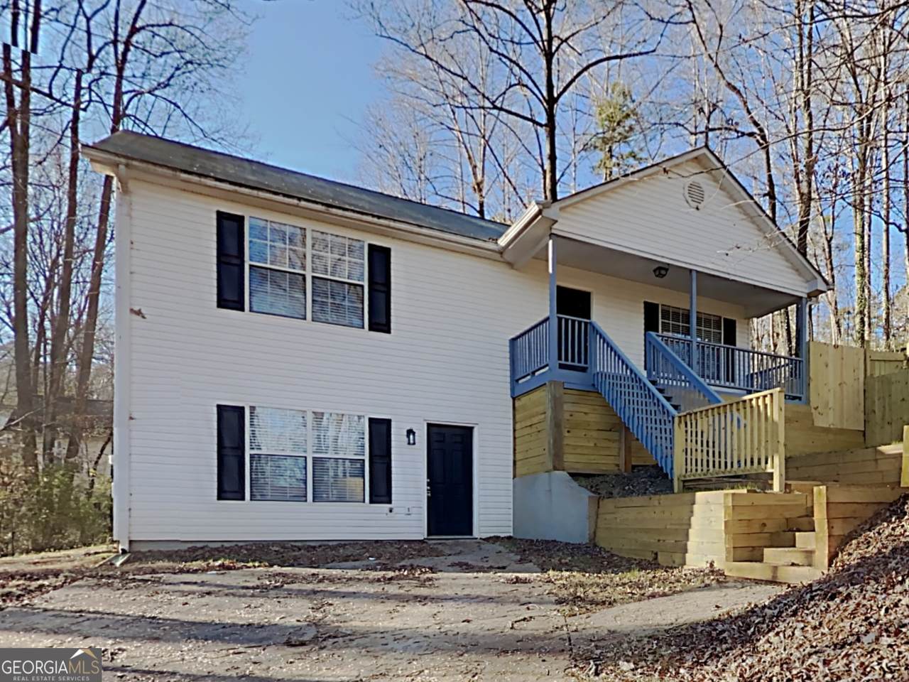 5665 Lakeview Court - Photo 1