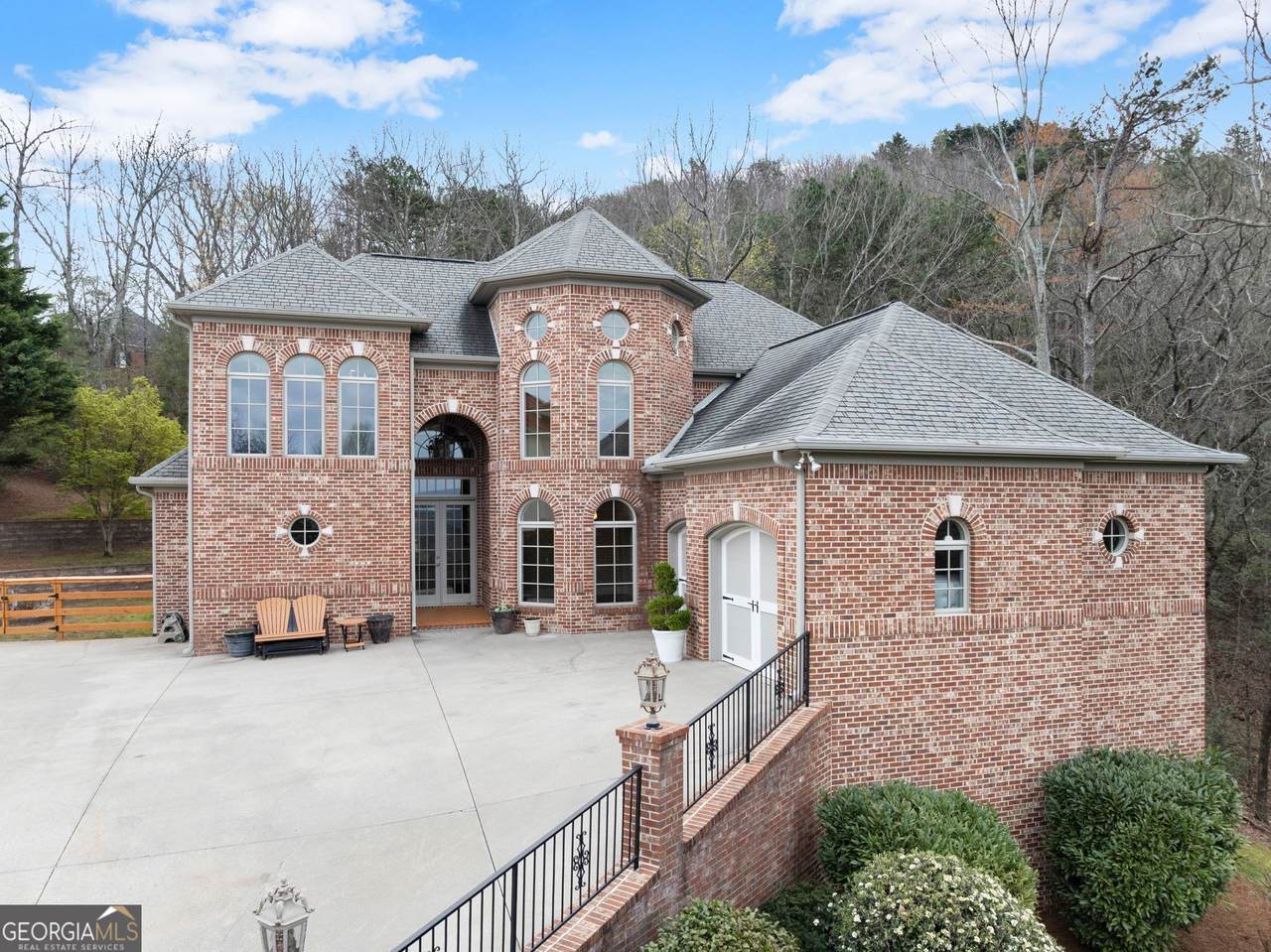 777 Oak Pointe Drive - Photo 1