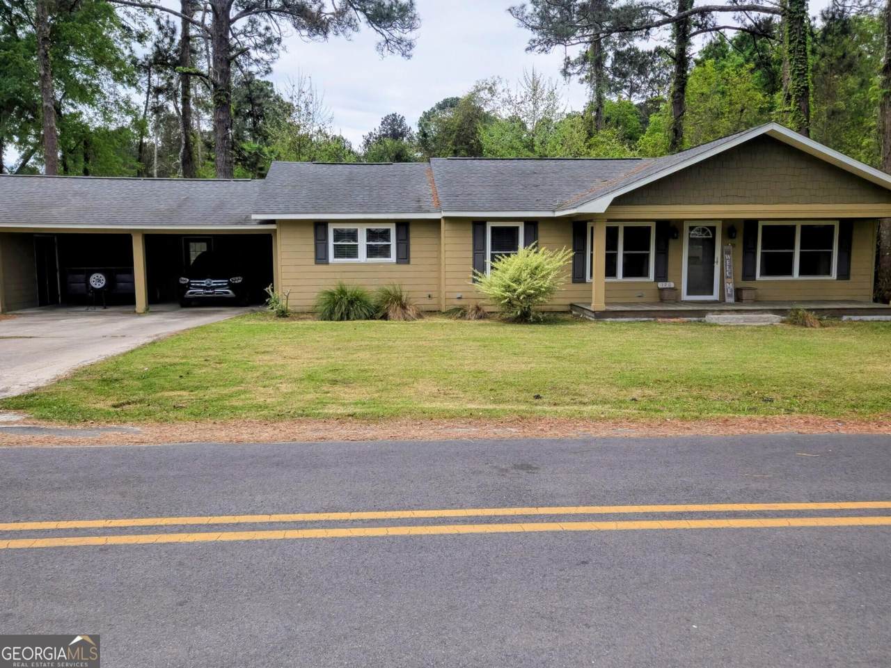 120 Stubbs Avenue - Photo 1