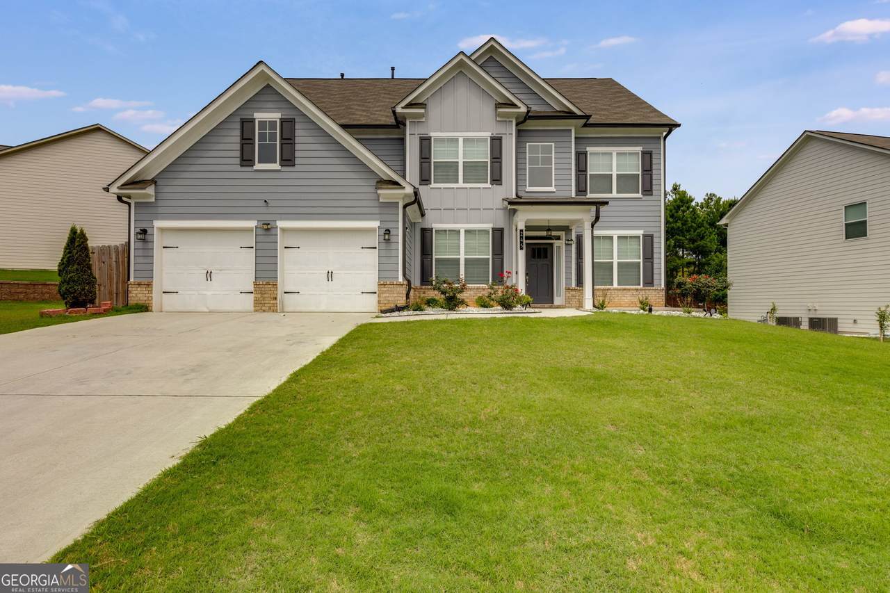 245 Crestbrook Lane - Photo 1