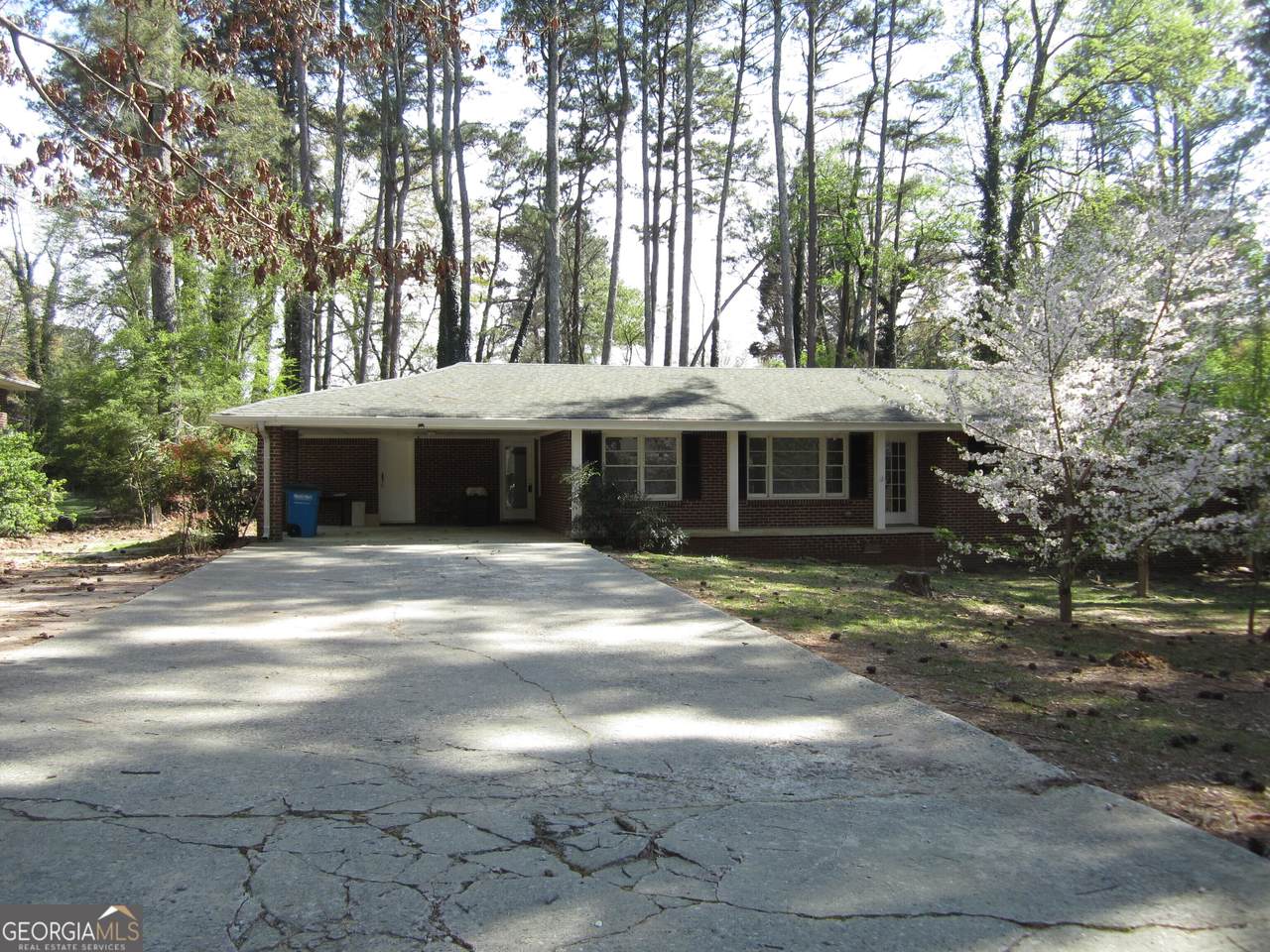 5823 Fulton Circle - Photo 1