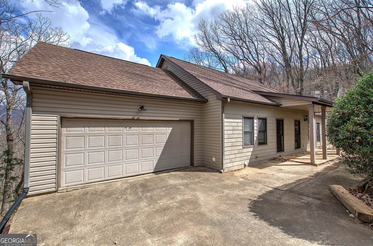 207 Stone Ridge Court - Photo 1