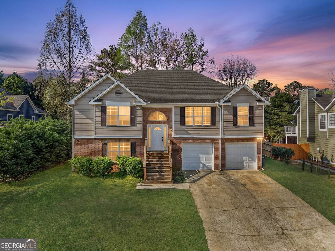 510 Saint James Court - Photo 1