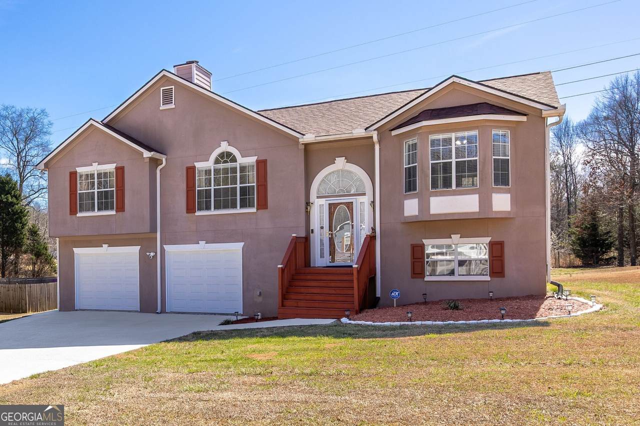 2516 Johnsbrooke Drive - Photo 1
