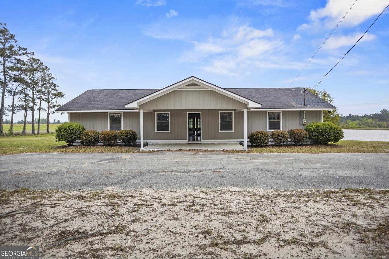 2206 Tellie Akins Road - Photo 1