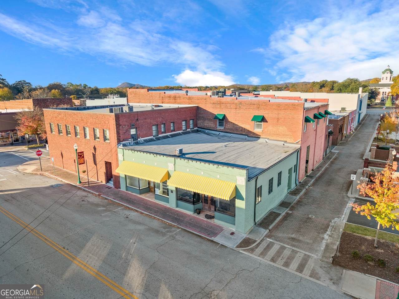 147 N Pond Street - Photo 1