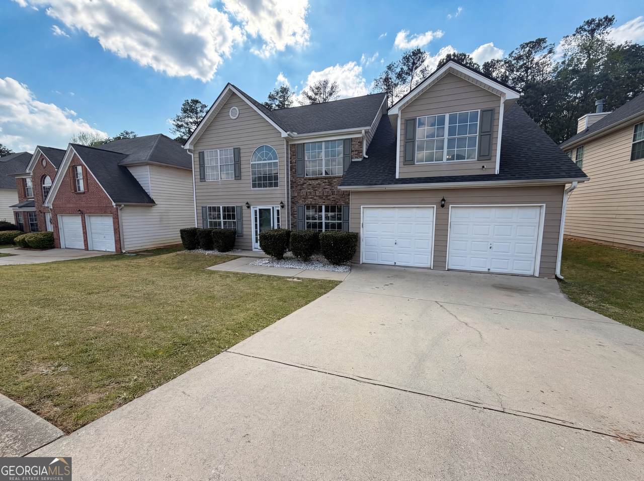 6497 Snowden Drive - Photo 1