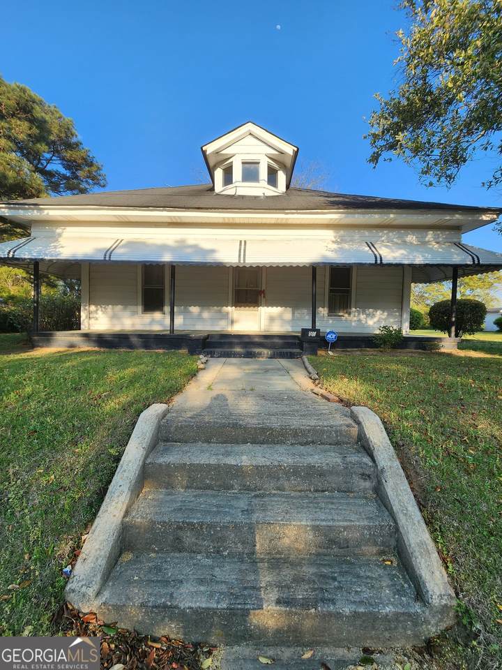 458 Macon Street - Photo 1