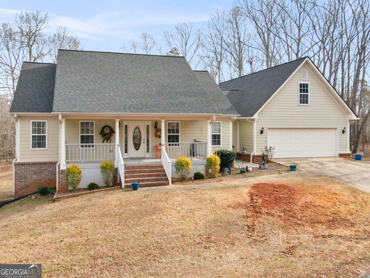 540 Davis Road - Photo 1