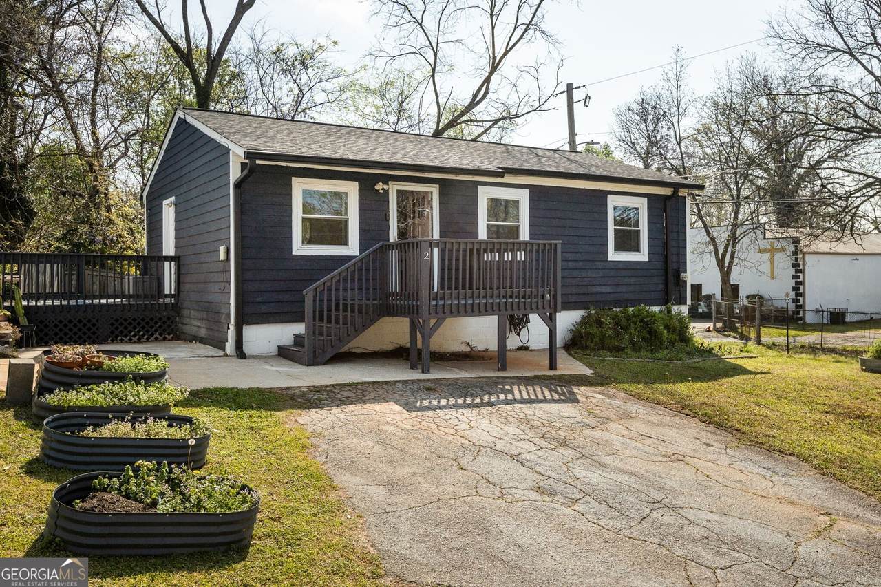 17 Turman Avenue - Photo 1