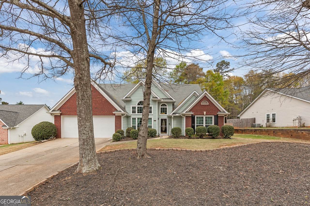 5780 Newberry Point Drive - Photo 1