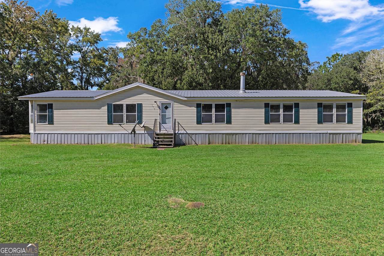 1734 Fort Morris Road - Photo 1