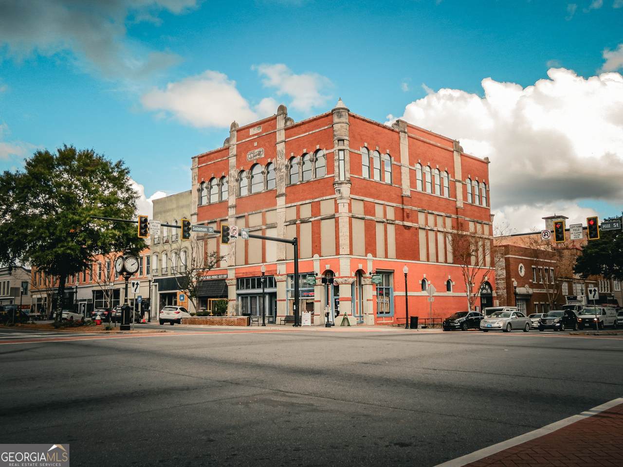 102 Hill Street - Photo 1