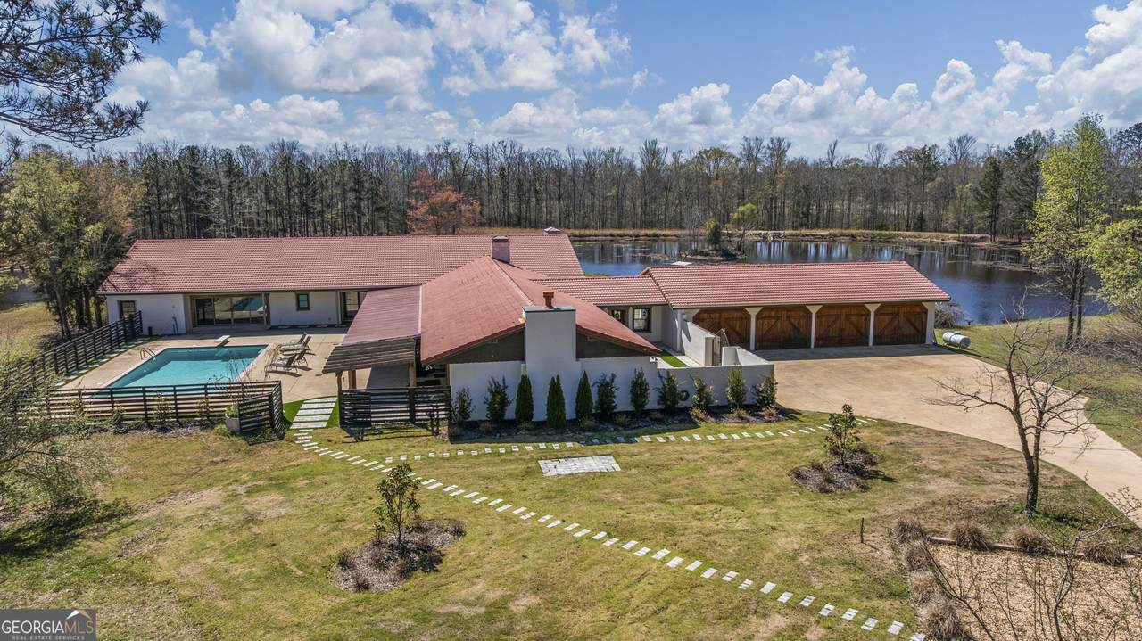 1229 Pierce Road - Photo 1
