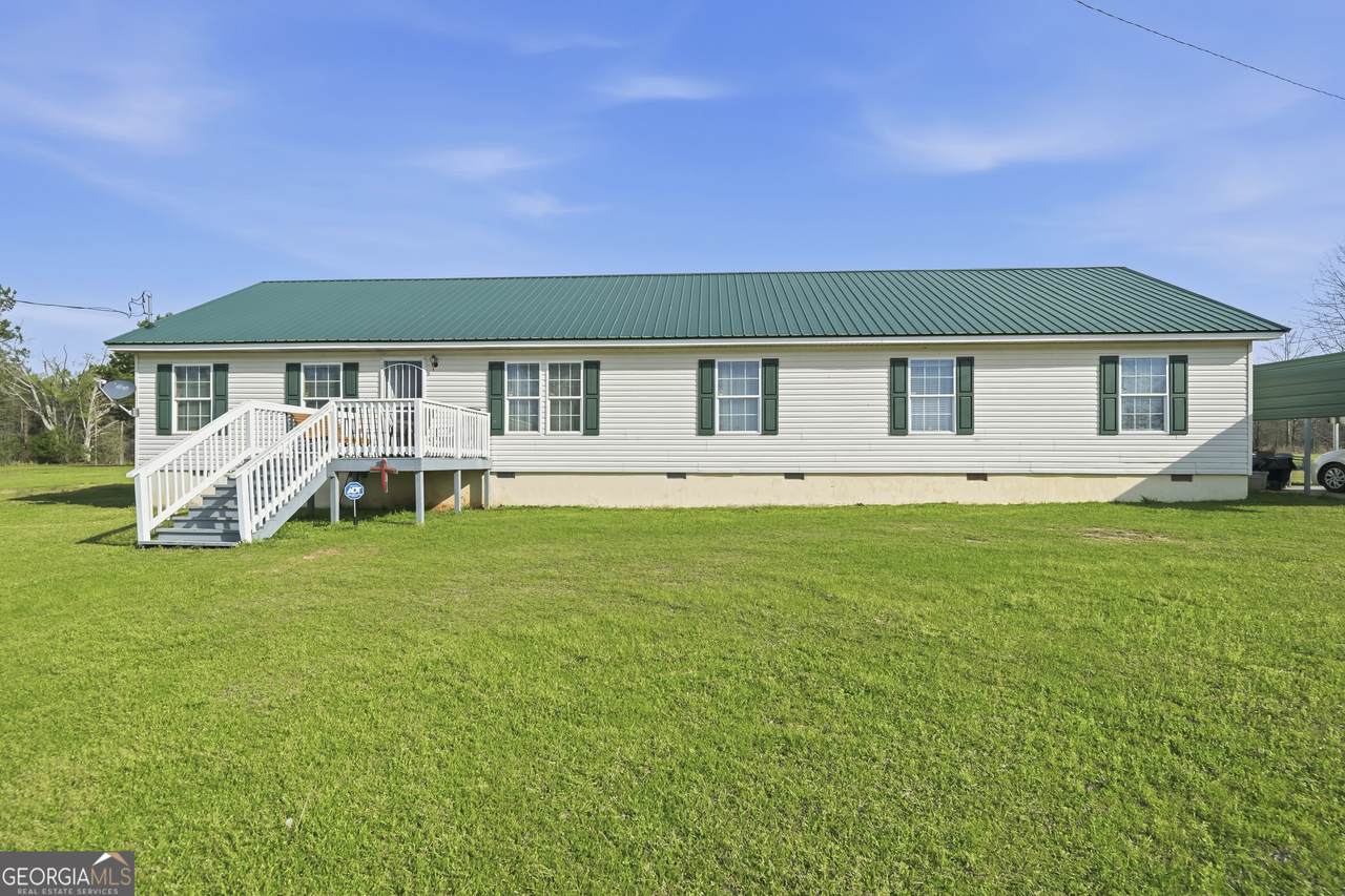 219 Hitchcock - Photo 1