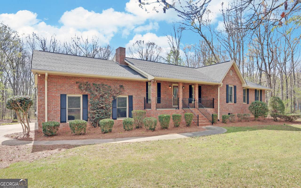 197 Woodland Way - Photo 1