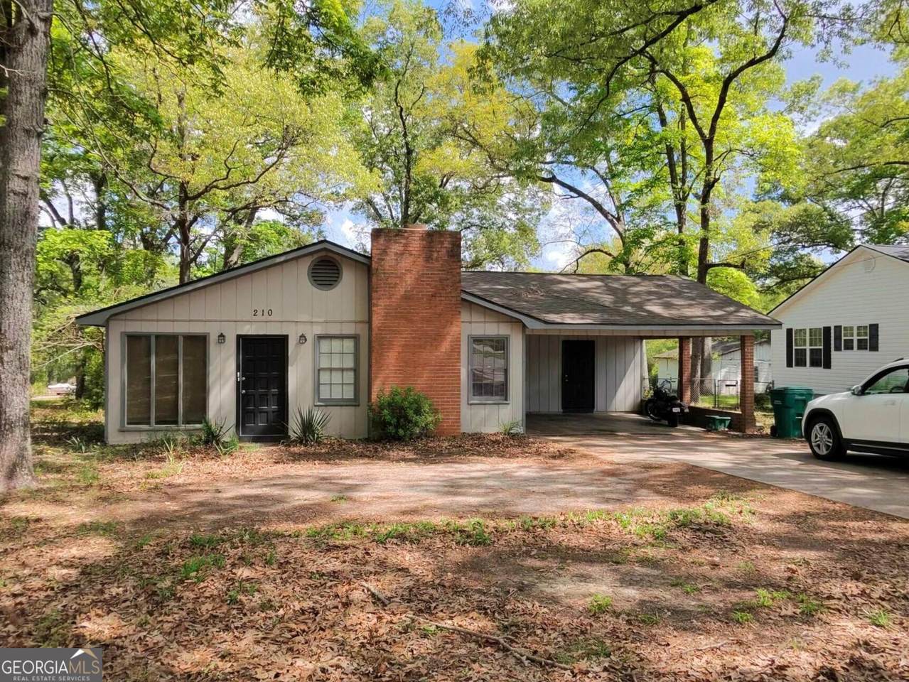 210 Bazemore Circle - Photo 1