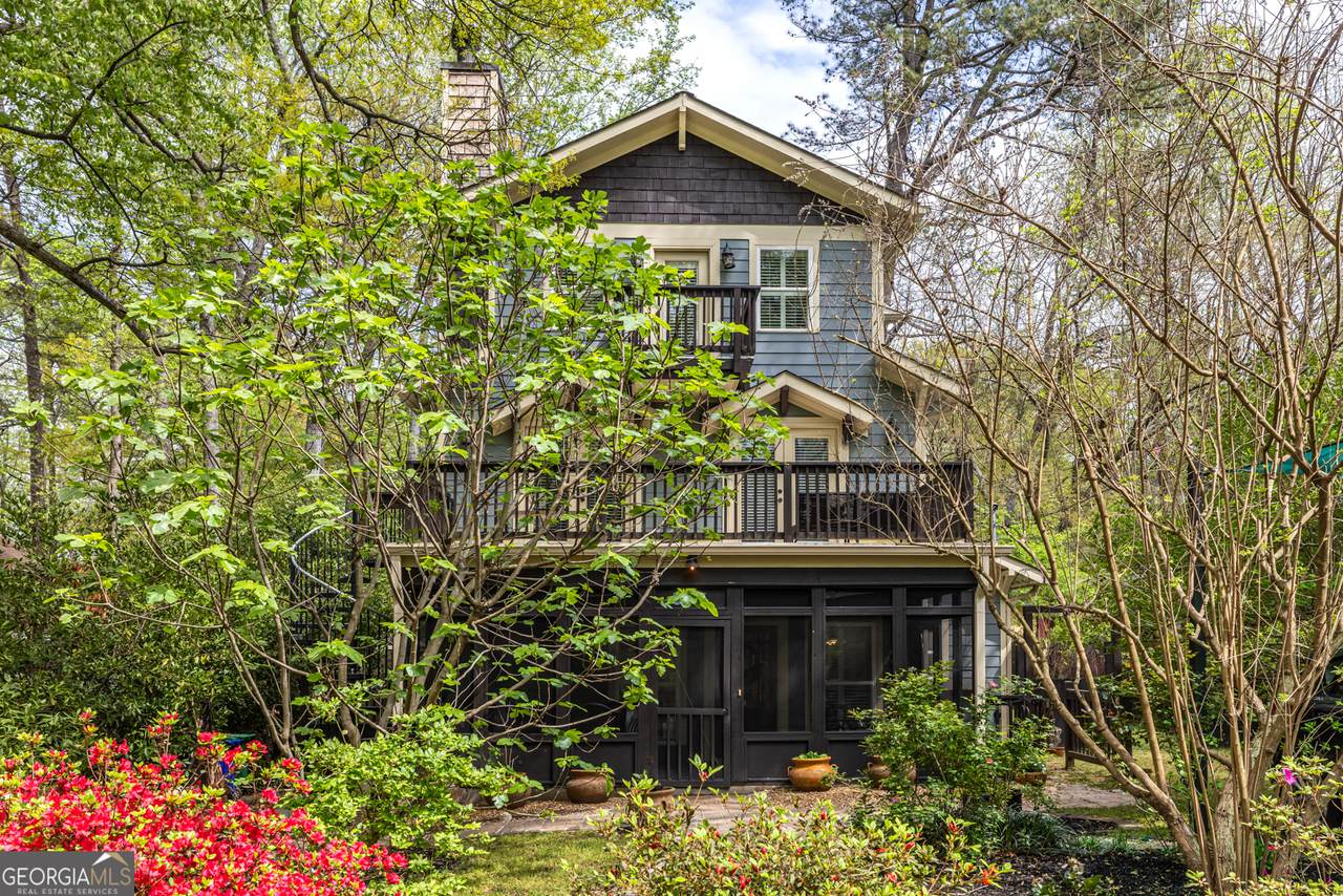 525 Magnolia Drive - Photo 1