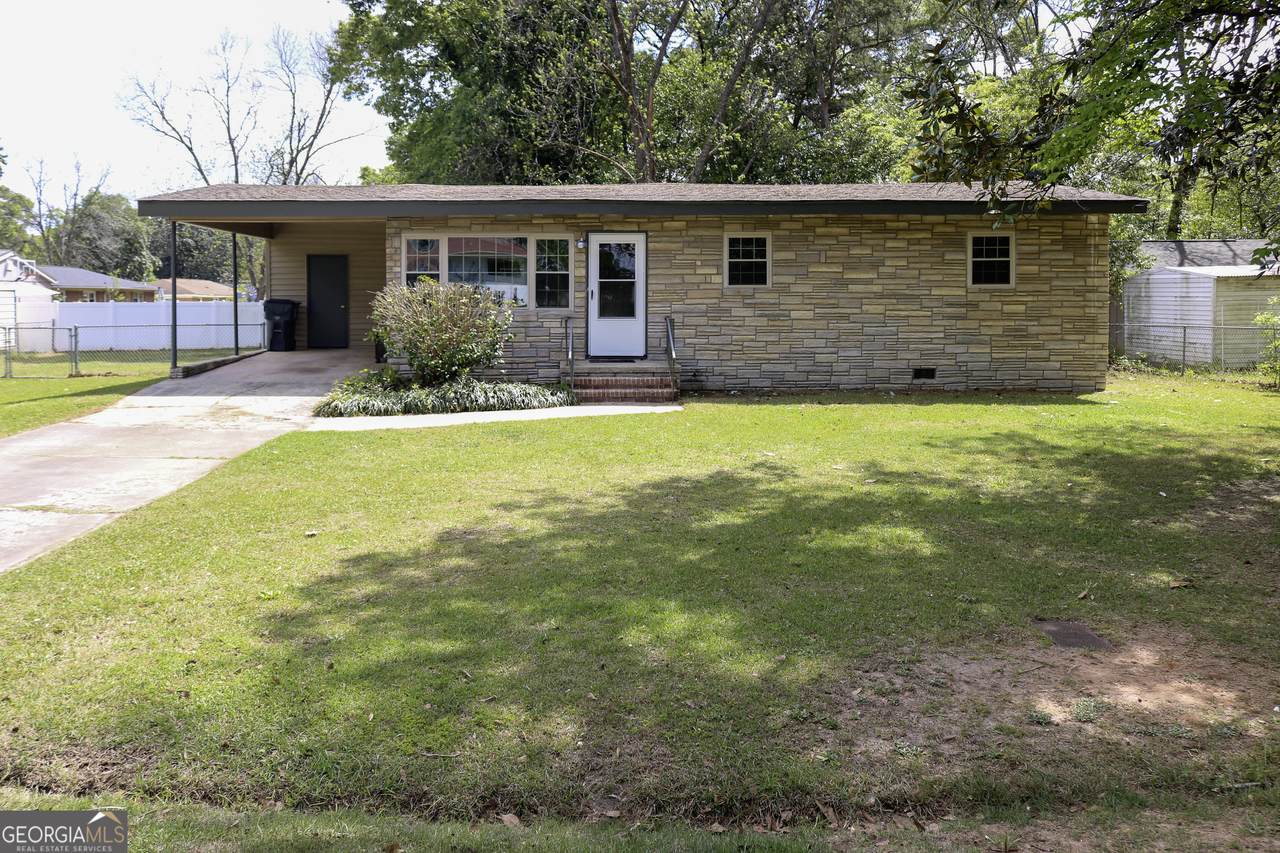 125 Anne Drive - Photo 1