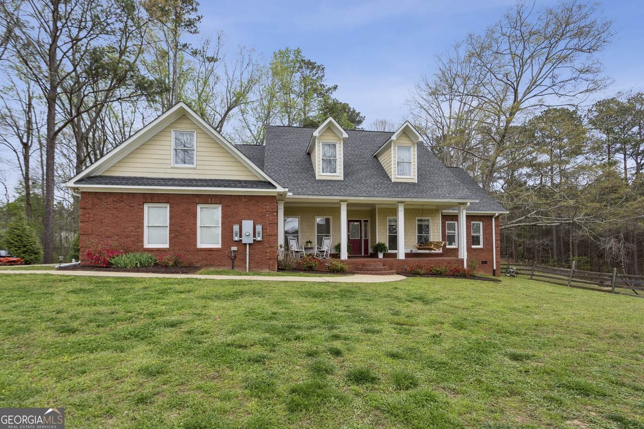 1137 Buchanan Highway - Photo 1