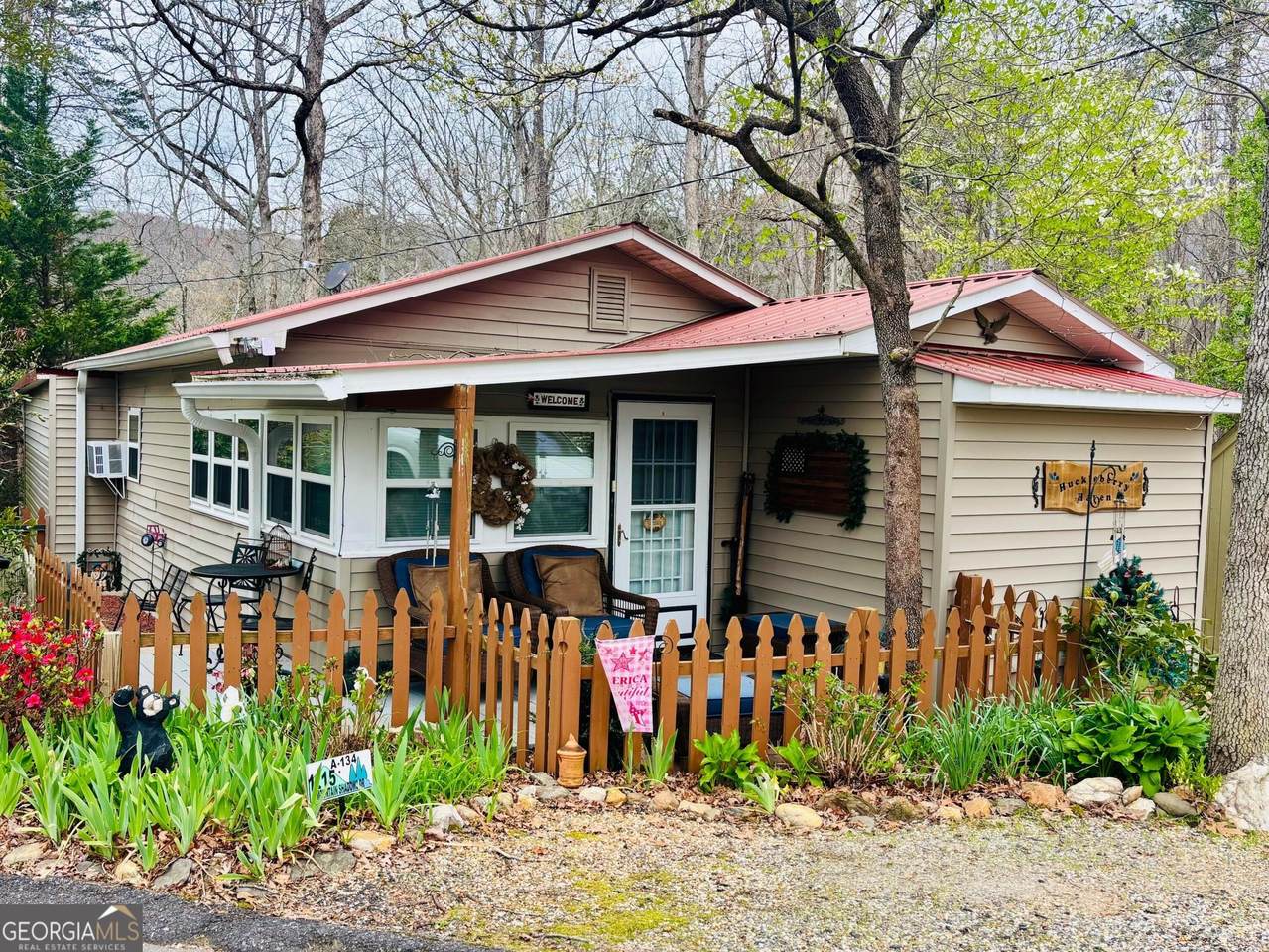 1215 Mountain Shadows Drive - Photo 1