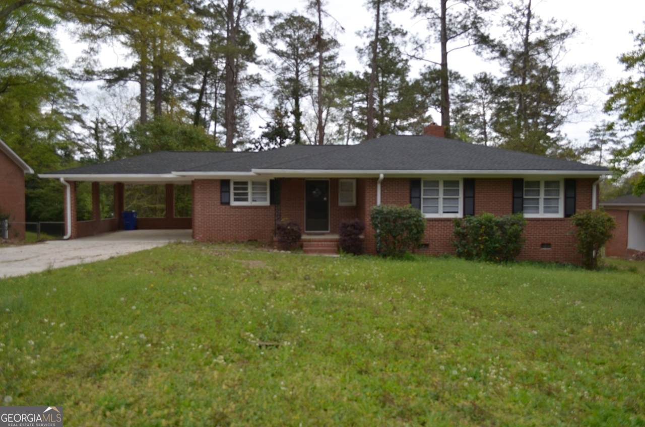 829 Edward Place - Photo 1
