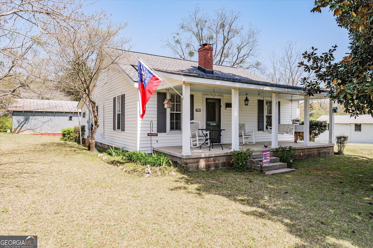 1395 Pecan Grove Road - Photo 1