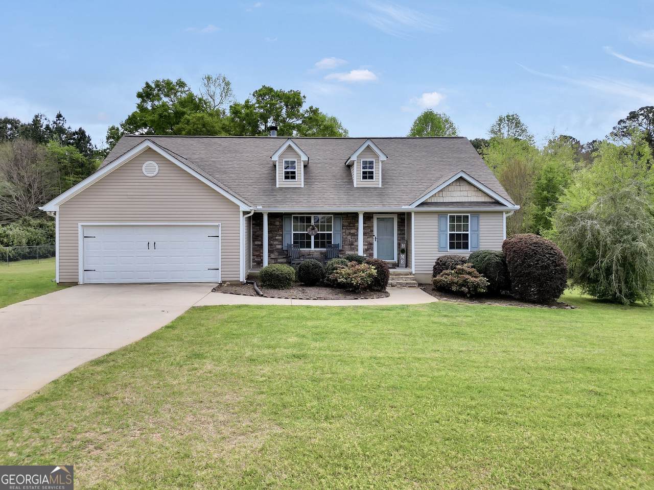 135 Mathews Road - Photo 1