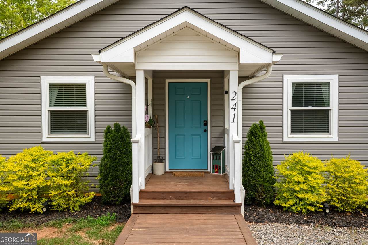 241 White Pine Drive - Photo 1