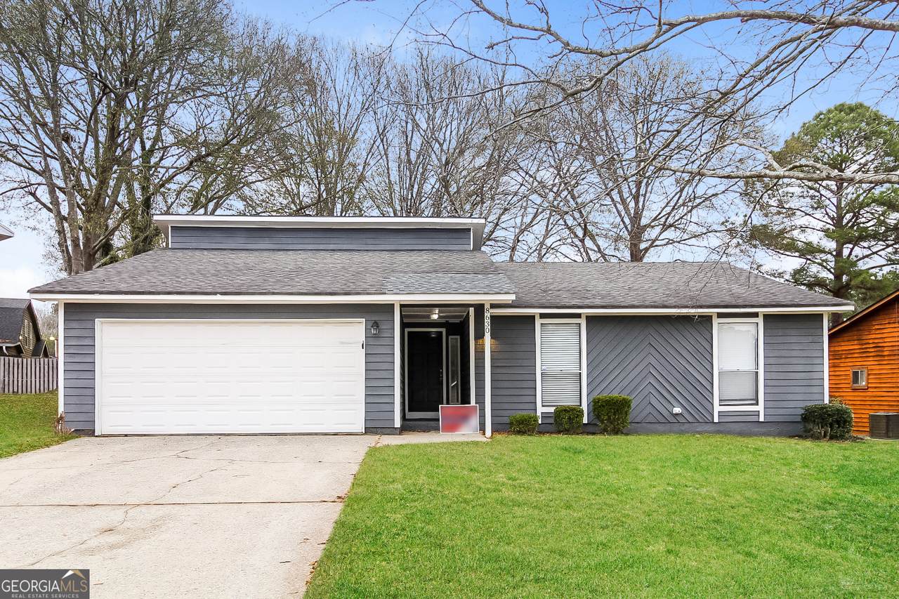 8630 Cedar Creek Ridge - Photo 1