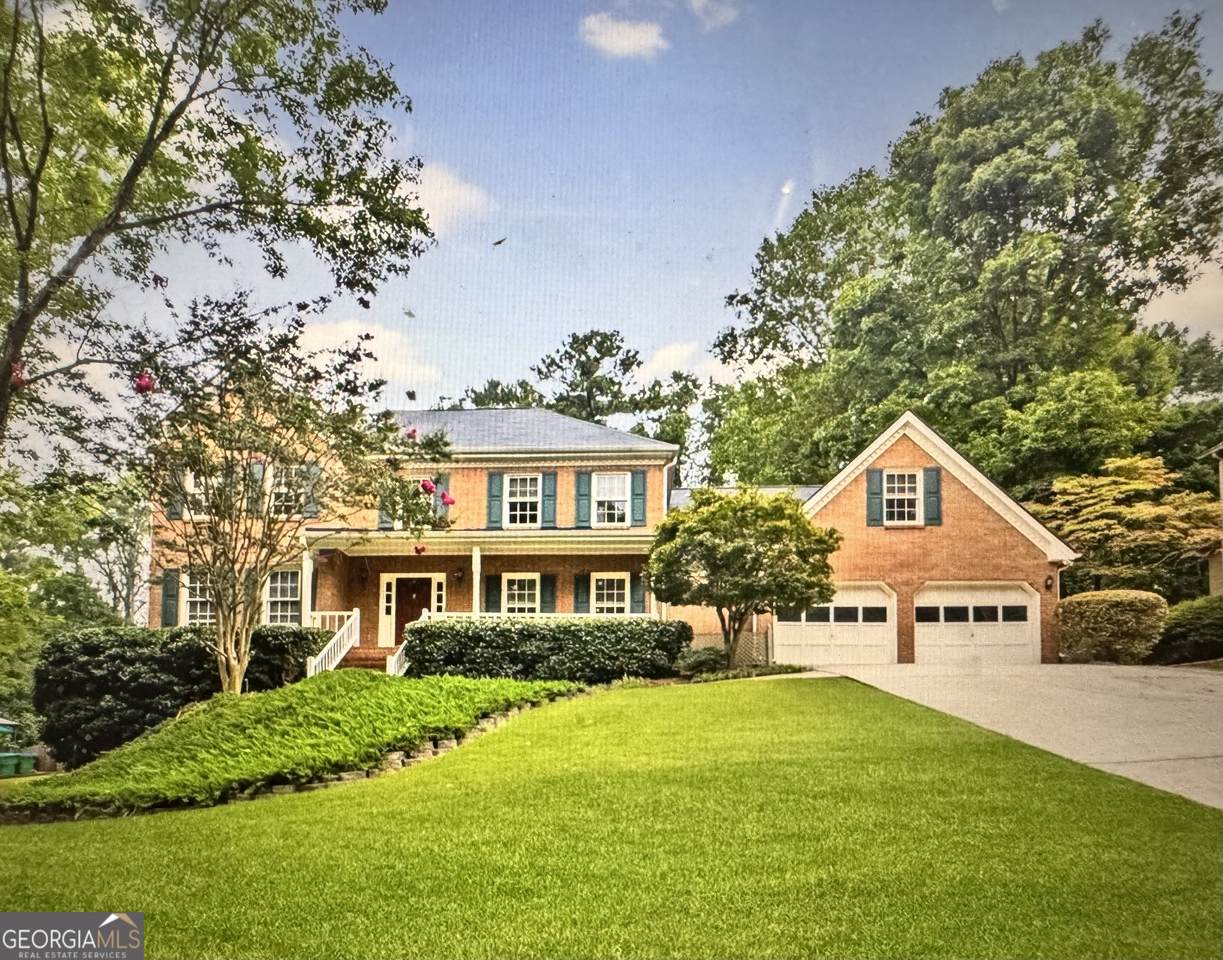 2563 Bridgewood Lane - Photo 1