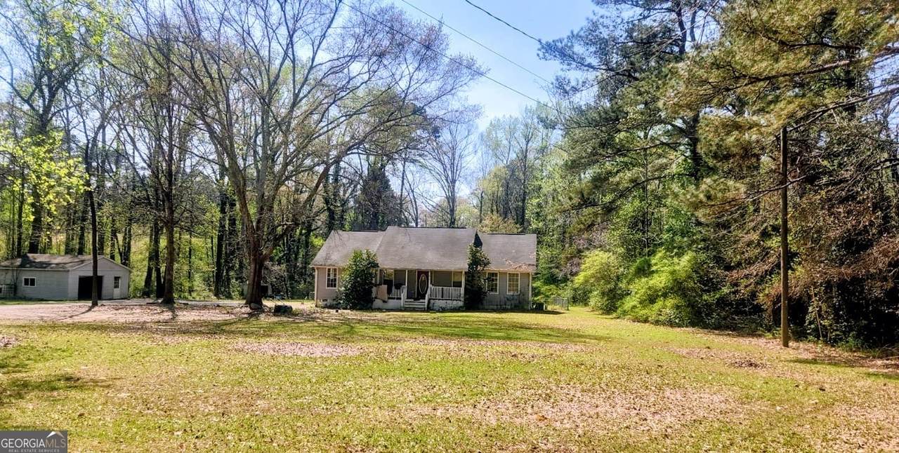 7609 Lyle Drive - Photo 1