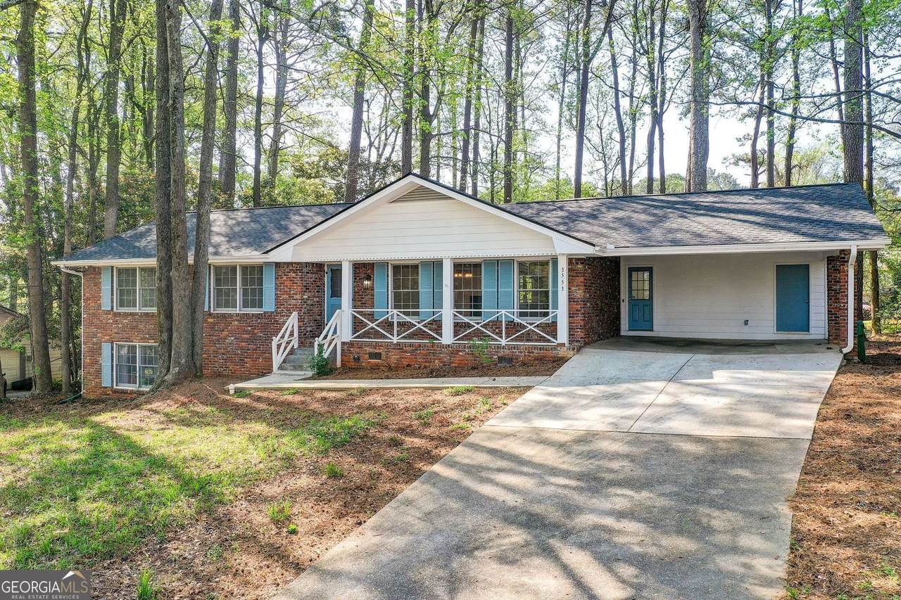 3553 Sandy Woods Lane - Photo 1