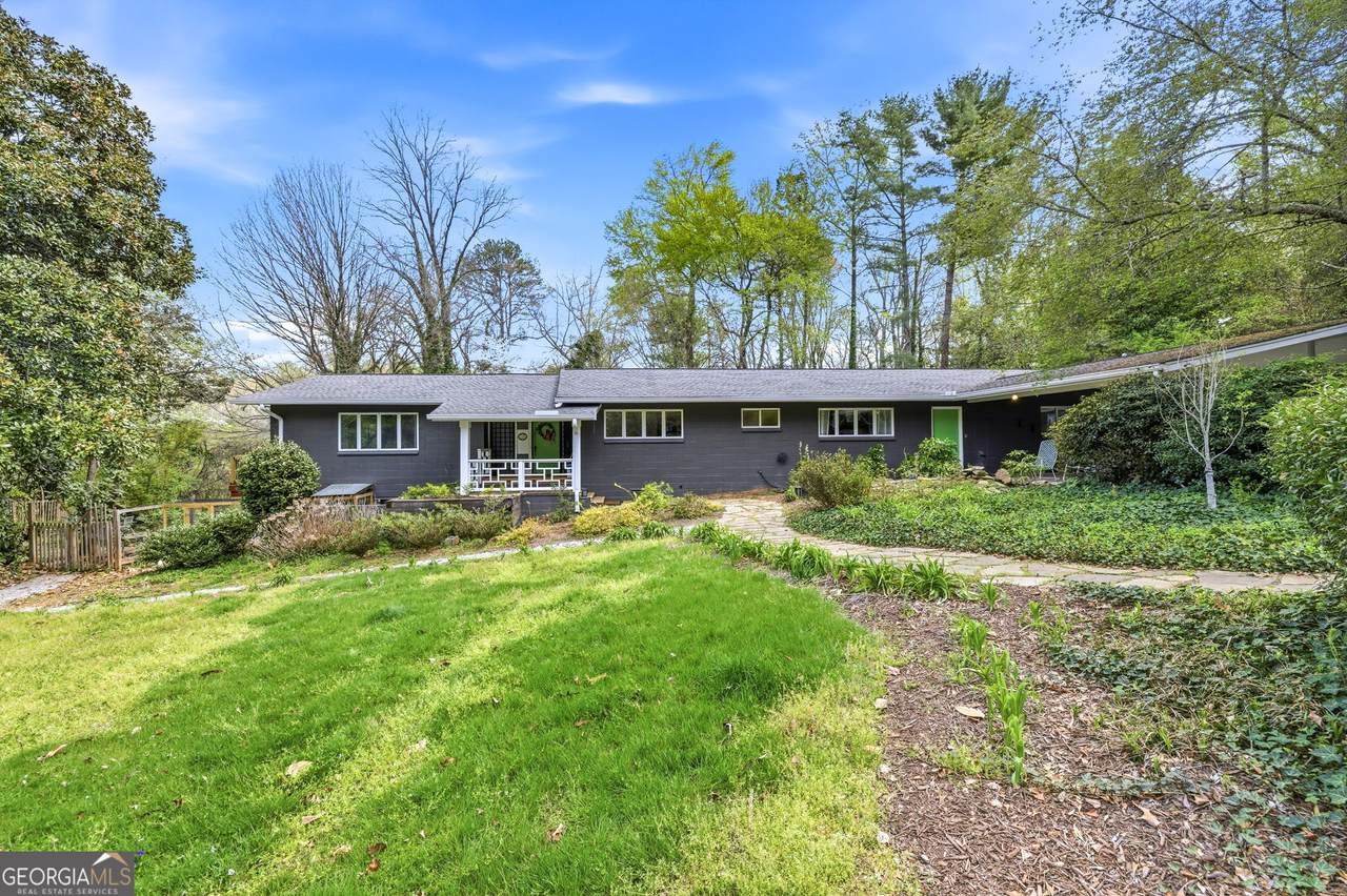 490 Maple Street - Photo 1