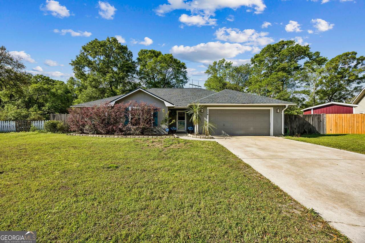 116 Honeysuckle Road - Photo 1