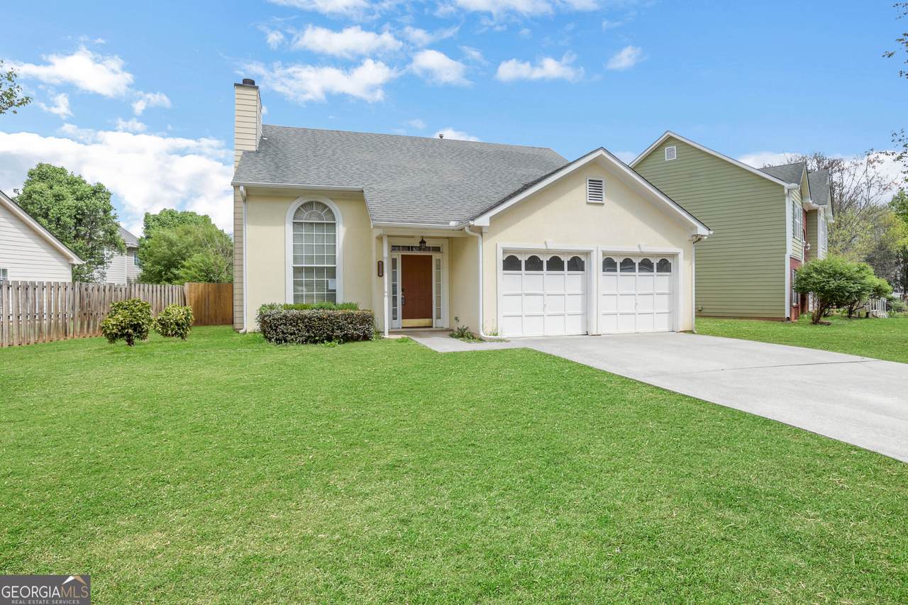 3062 Vineyard Way - Photo 1
