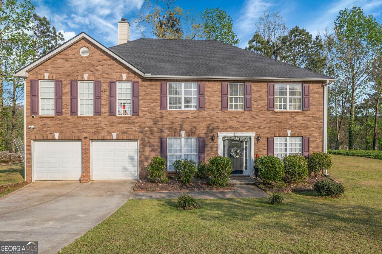 4704 Mayer Trace - Photo 1