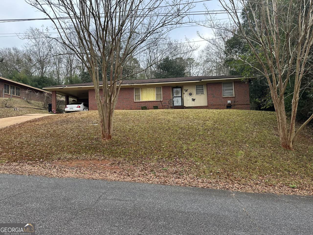 3942 Commander Drive - Photo 1