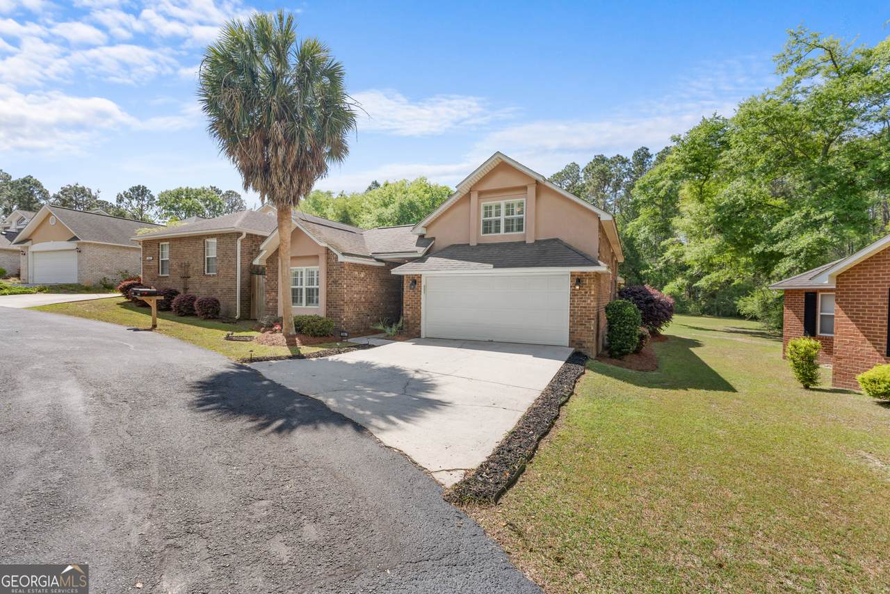 1667 Pondside Drive - Photo 1