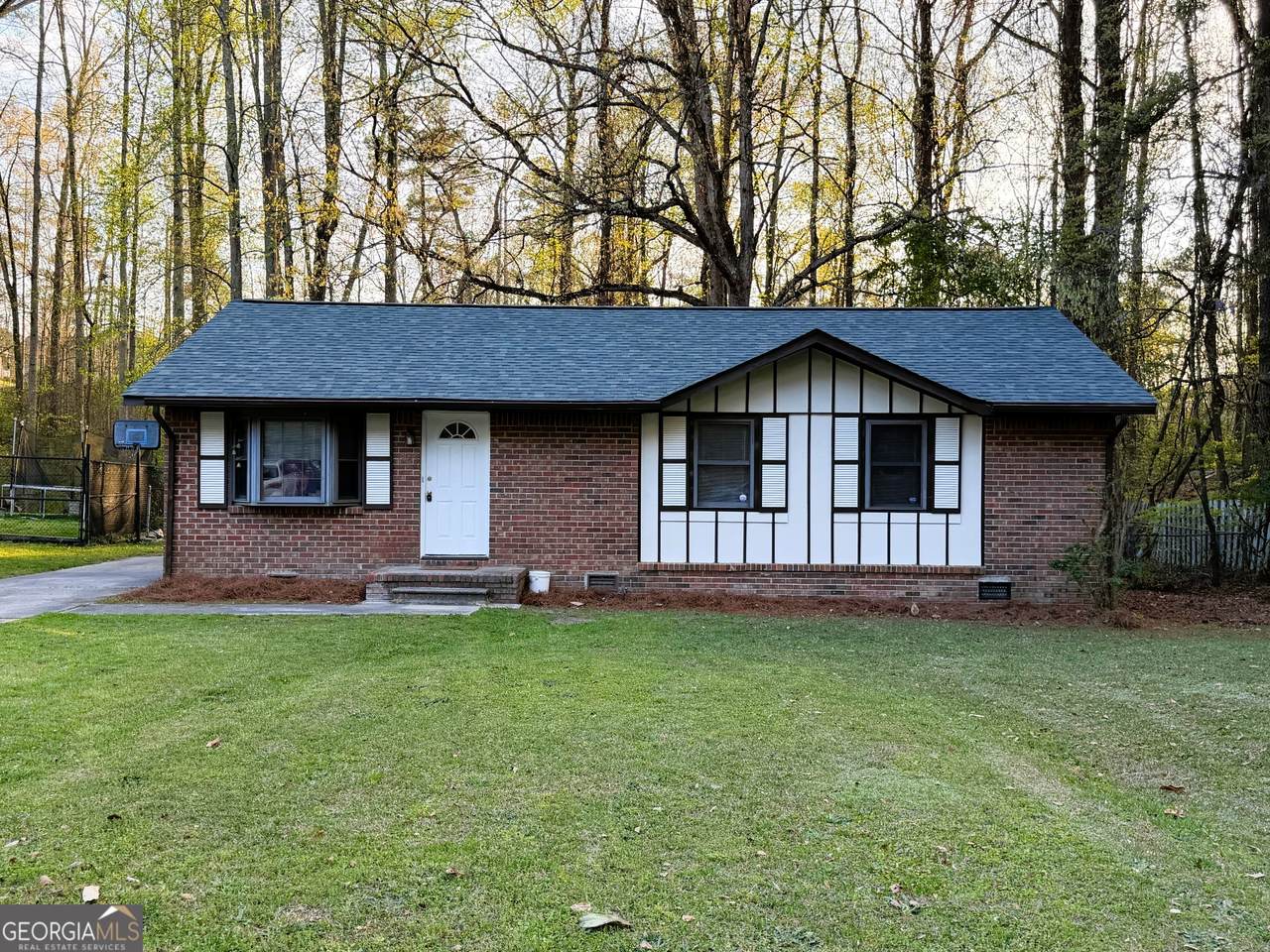 1345 Labelle Street - Photo 1