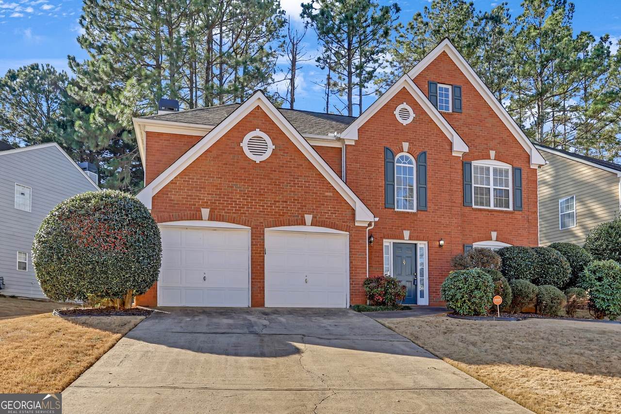 2983 Bancroft Glen - Photo 1