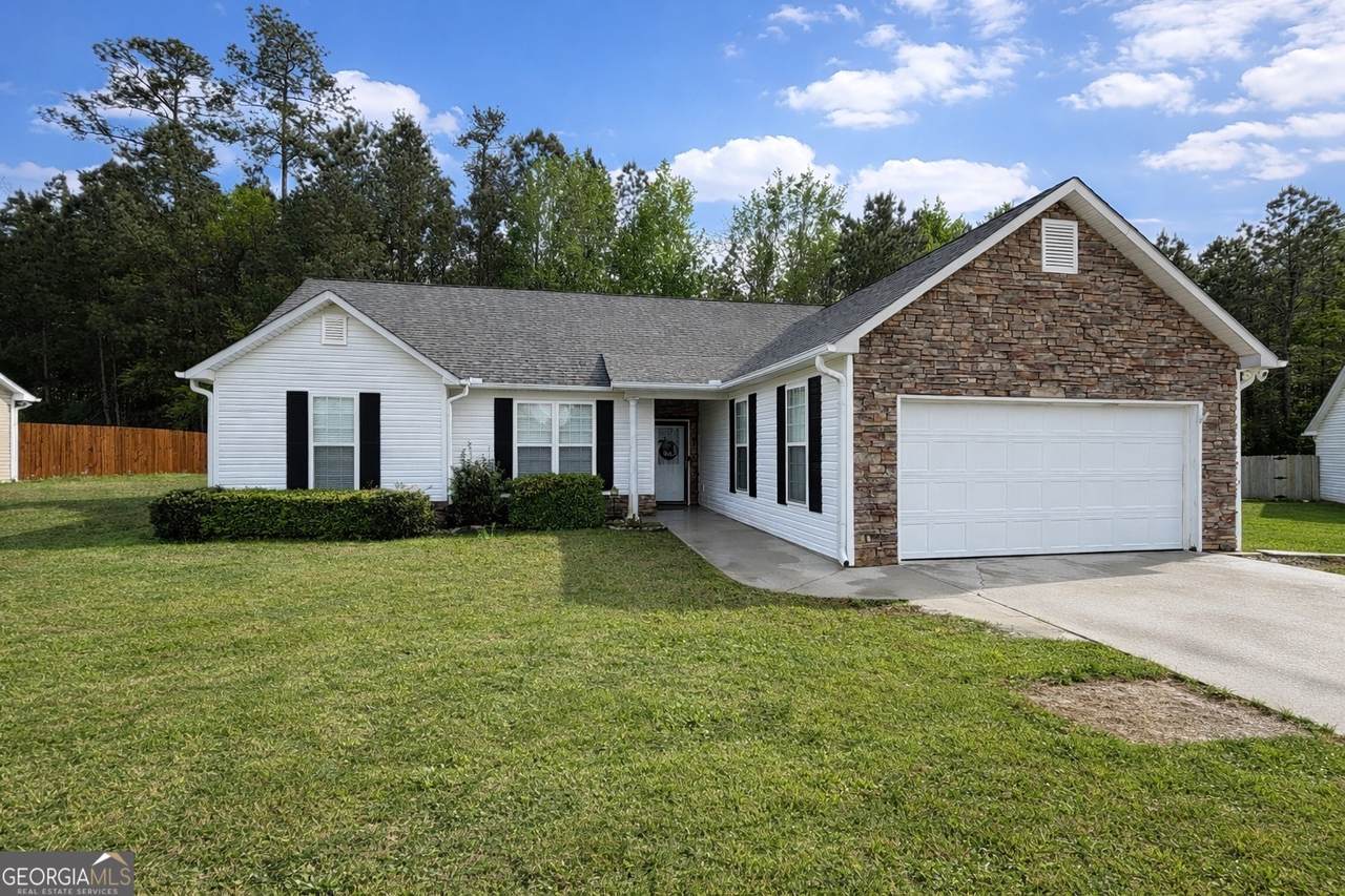 23 Brandon Lane - Photo 1