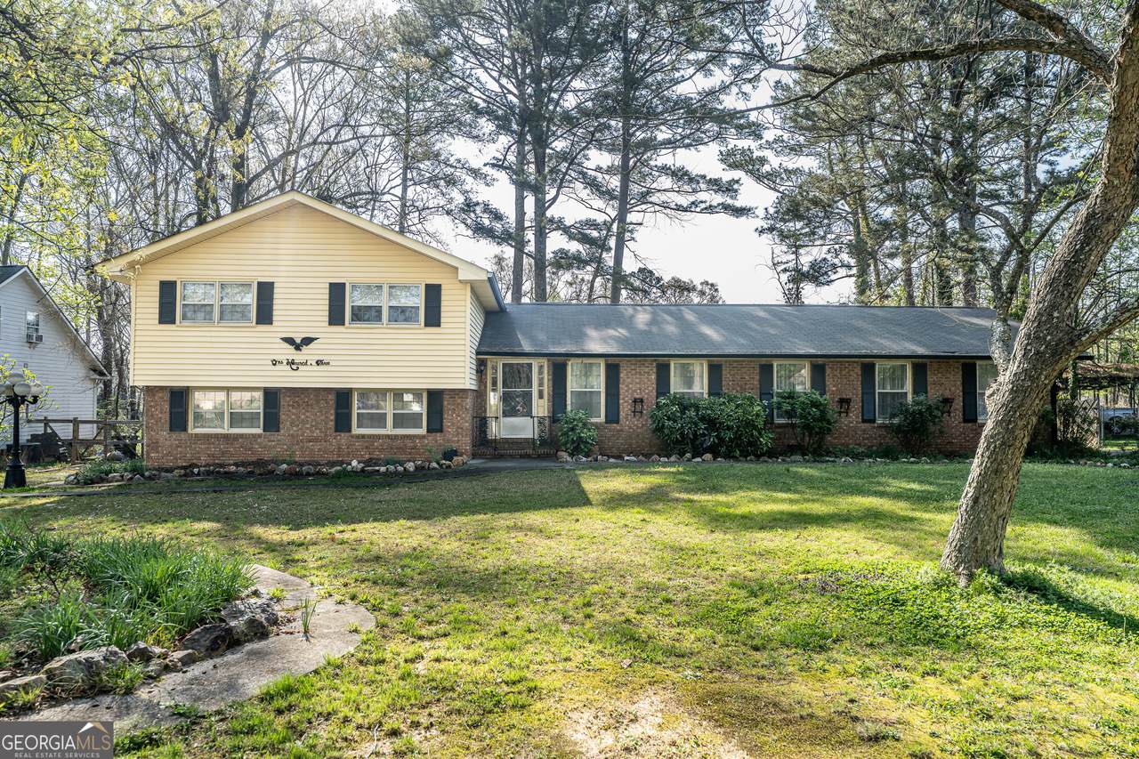 103 Rolling Oaks Drive - Photo 1