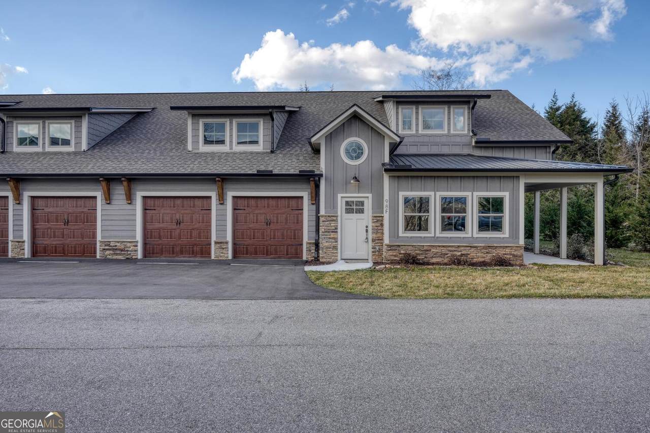 98 Brett Way - Photo 1