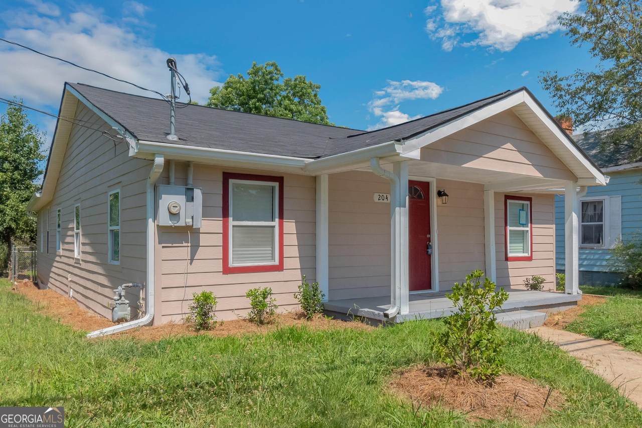 204 Mill Street - Photo 1